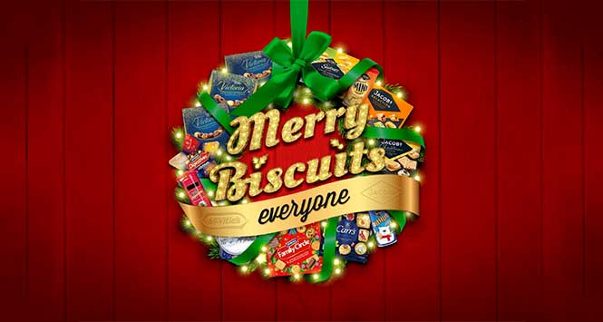 'Merry Biscuits Everyone' holly wreath