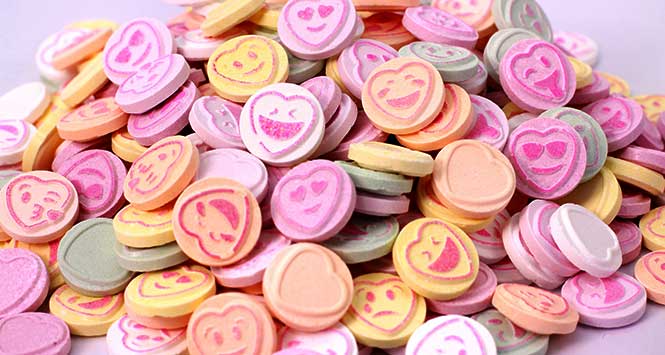 Emoji Love Hearts
