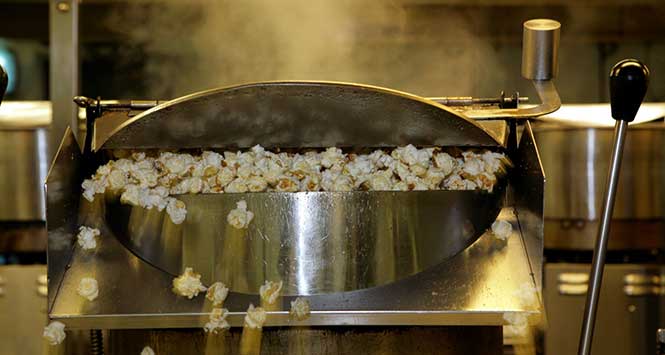 Popcorn getting made